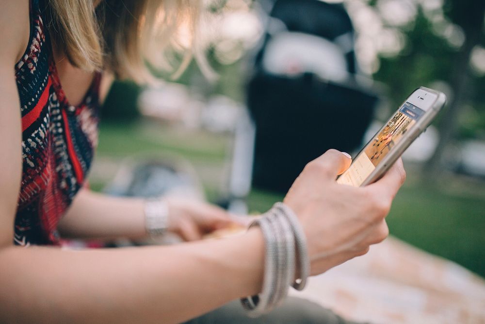 School Phone Ban! Should Phones Be Brought Back Or Gone Permanently?